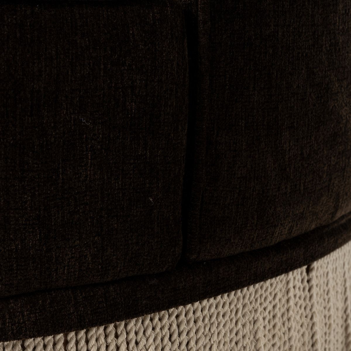 Nouvelle sofa (250x90) Randy 12 mørk brun - avtagbare frynser