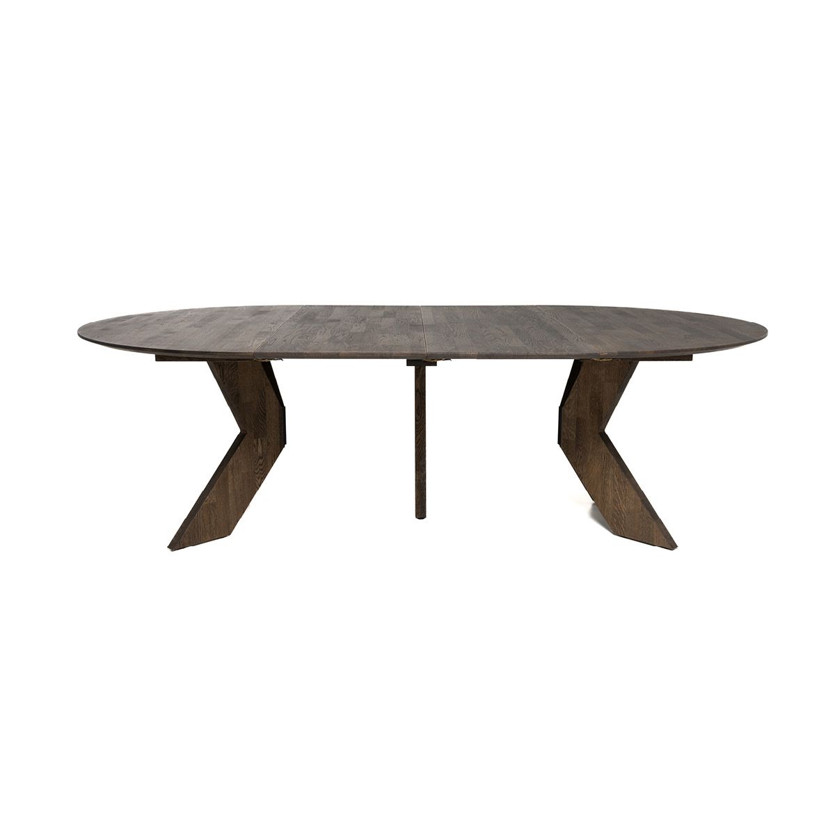 Aspen rundt spisebord ø140 (340) med 4 tilleggsplater røkt heltre eik