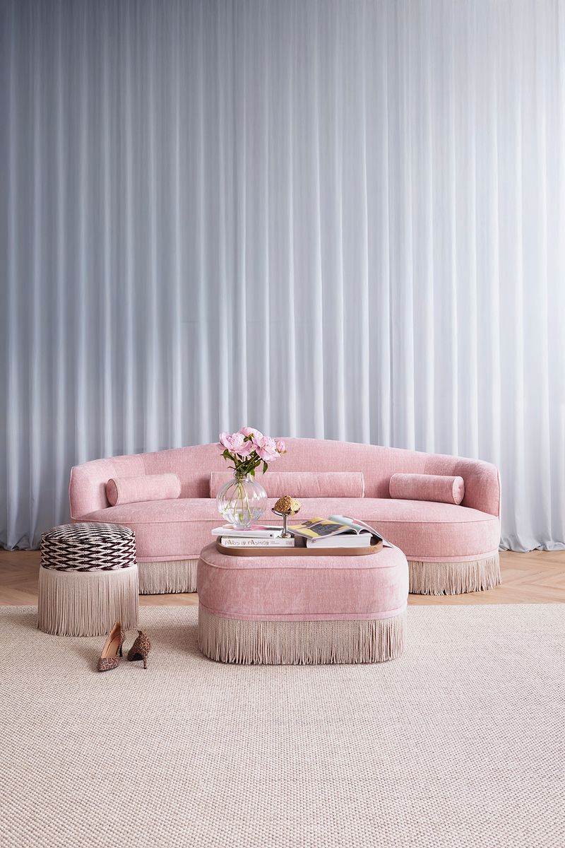 Nouvelle sofa (250x90) Randy 24 rosa - avtagbare frynser